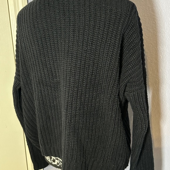 Express Chunky Knit Sweater - Picture 3 of 4